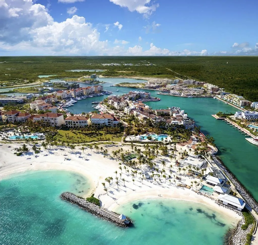 Chic 1 Bedroom Retreat In Cap Cana W- Private Beach Punta Cana