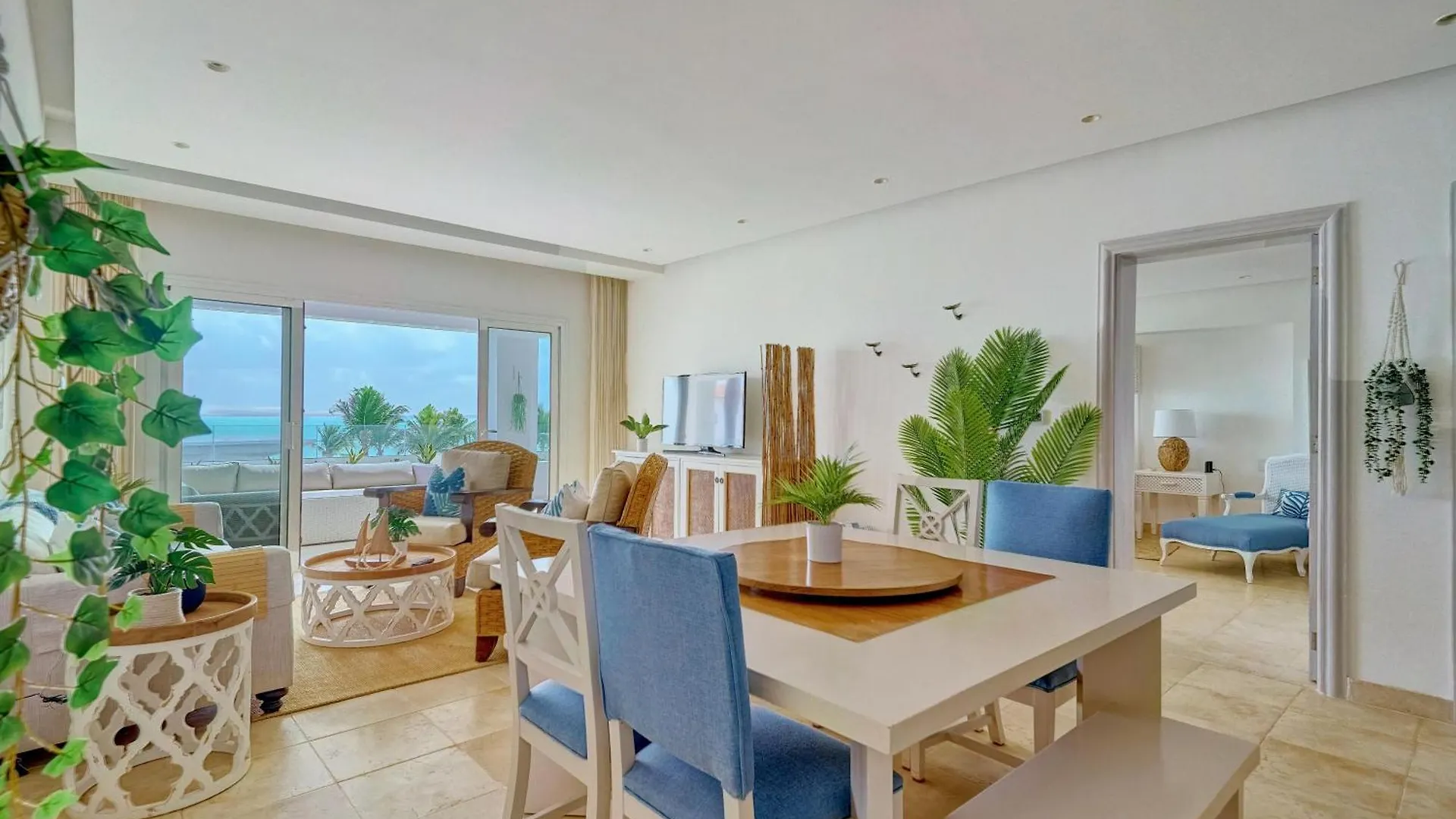 Chic 1 Bedroom Retreat In Cap Cana W- Private Beach Punta Cana Apartment