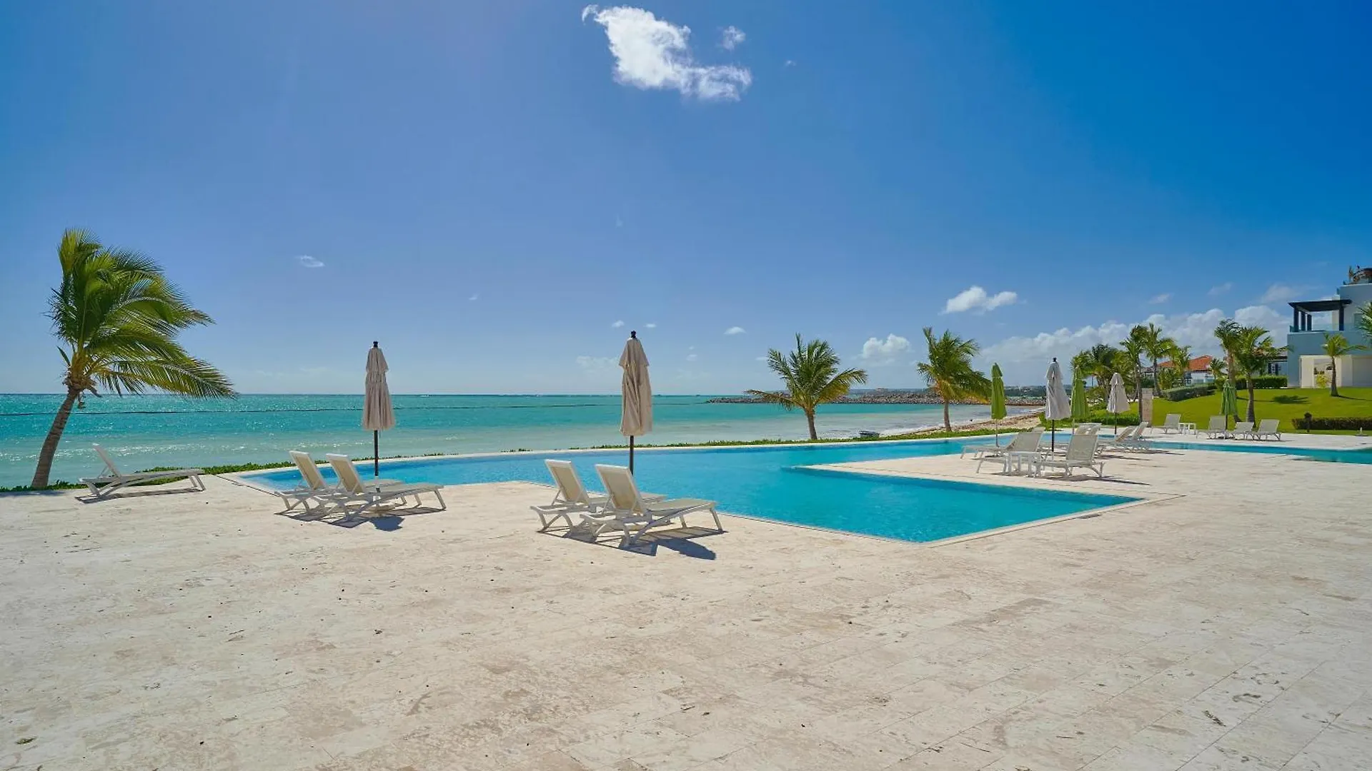 Chic 1 Bedroom Retreat In Cap Cana W- Private Beach Punta Cana Appartamento